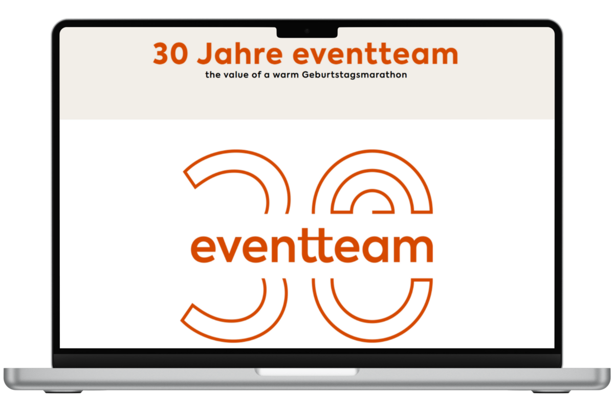 Laptop mit Bildschirmaufnahme der Jubiläumsaktion
